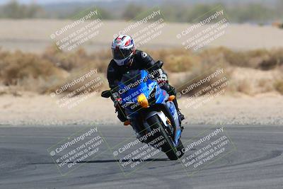 media/Mar-28-2022-Superbike Trackdays (Mon) [[b8603d0f67]]/Open Track Time/Turn 16/